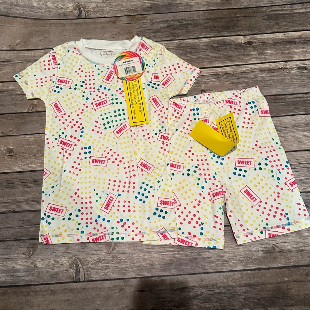 Noomie dotted pajamas